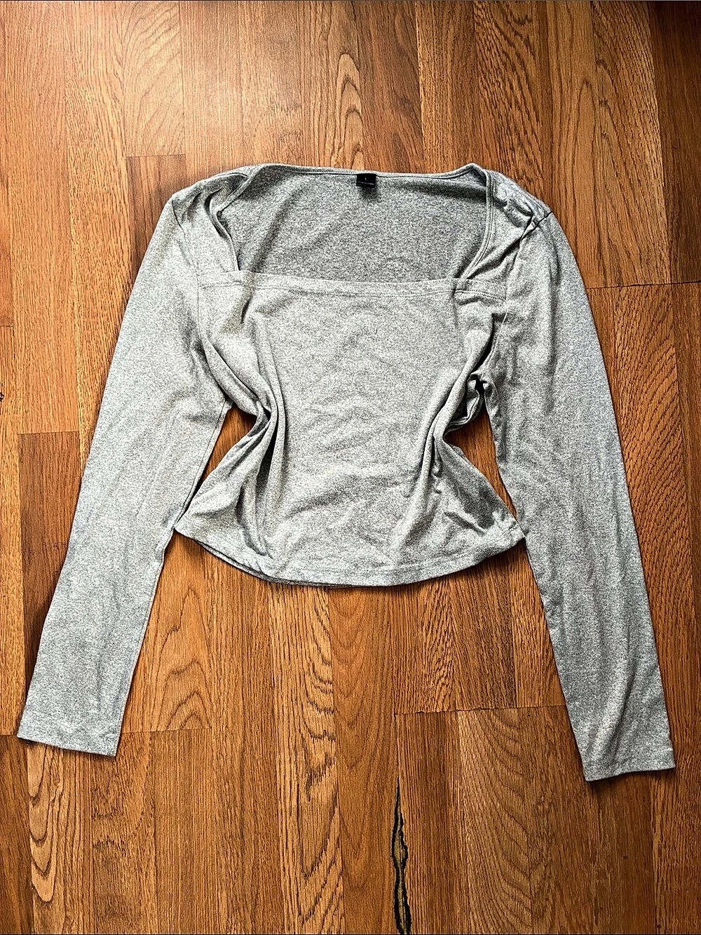 Long Sleeve Gray Large Like New